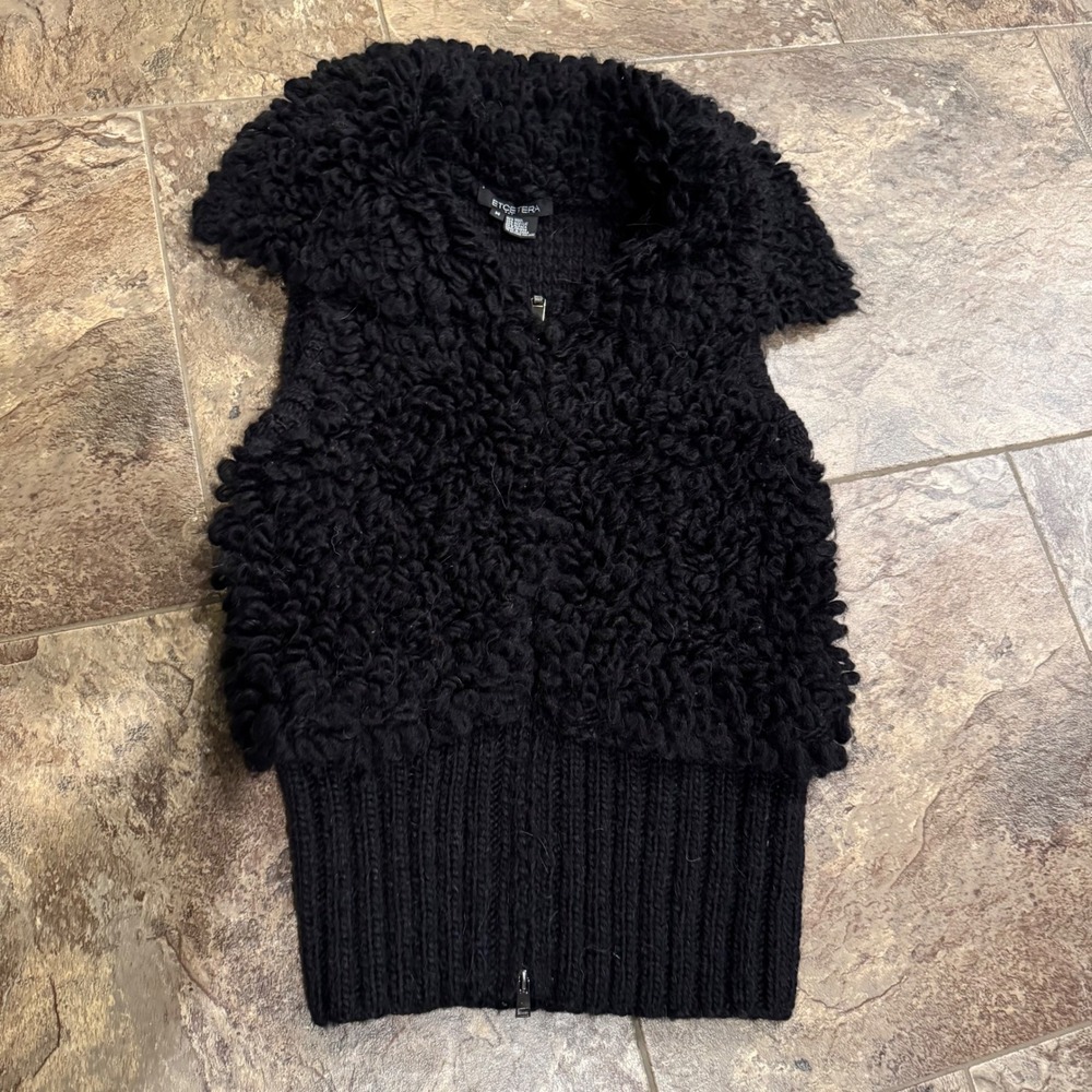 ETCETERA Women's Black Knit Alpaca Wool Blend Fuzzy Textured Vest Size M‎